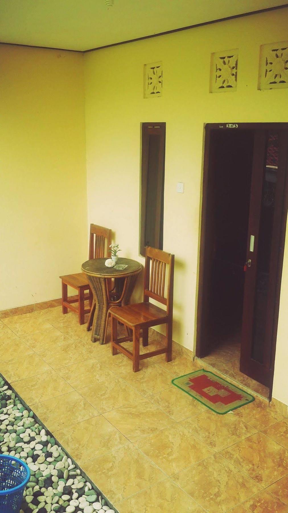 Belong Bunter Homestay Uluwatu Exteriör bild